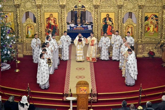 Praznicul Naşterii Domnului la Catedrala din Caransebeş 110991