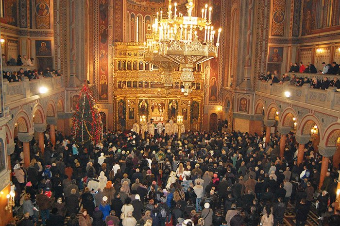 Mii de timişoreni la slujba de Bobotează 111136