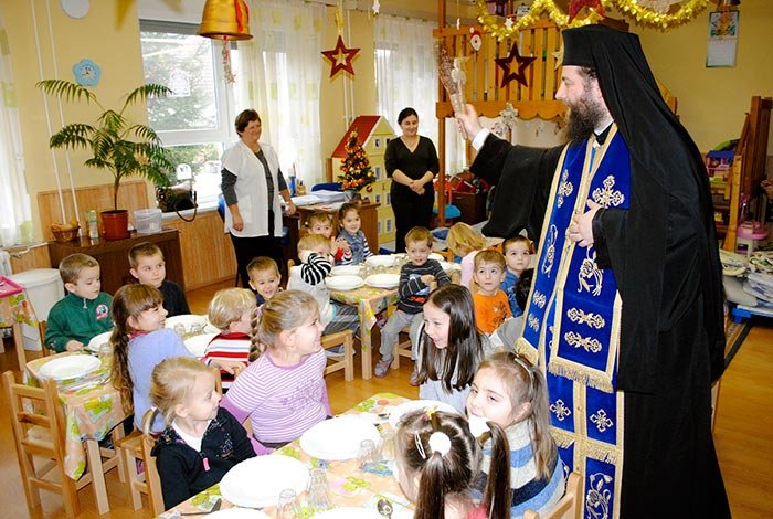 Hramul Aşezământului monahal românesc „Sfântul Ioan Botezătorul“ din Ungaria 111150