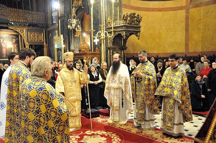 Hramul Bisericii „Domniţa Bălaşa“ 91309