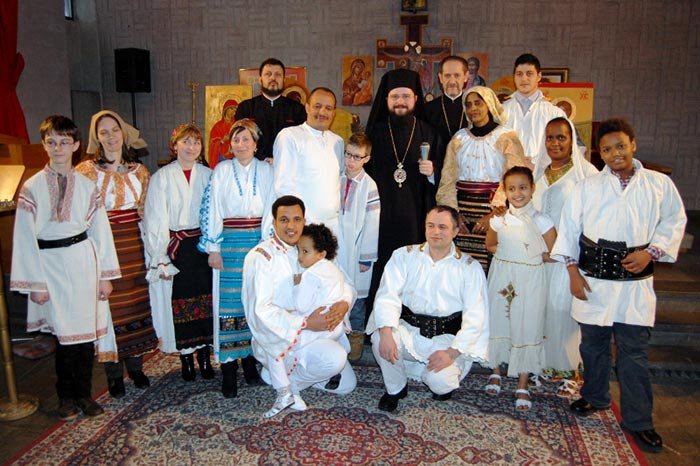 Hramul parohiei româneşti din Stockholm – Solna 91281