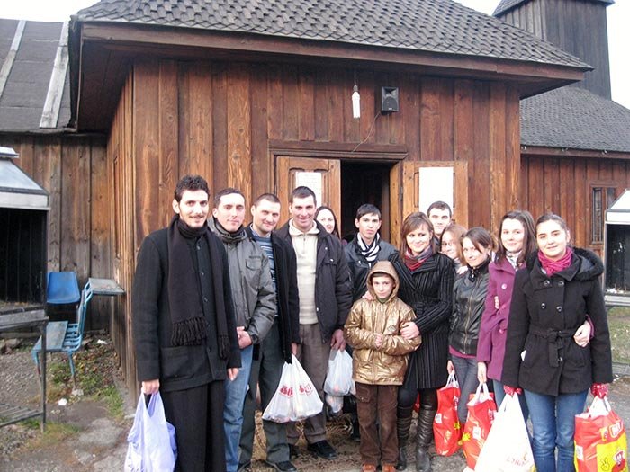 Filantropie şi misiune în parohiile Protopopiatului Paşcani 91327