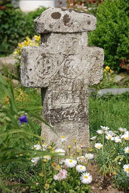 Superstiţiile ştirbesc valoarea şi rostul tradiţiilor autentice 91356