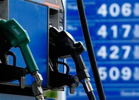 Benzina şi motorina s-au scumpit 91387