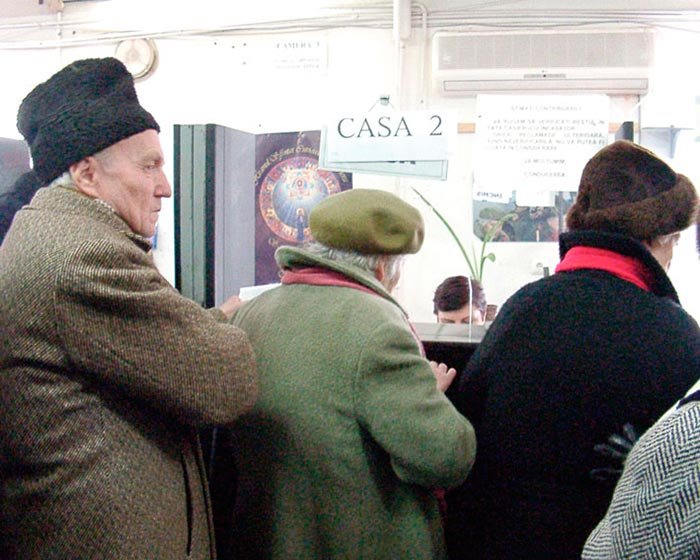 Precizări cu privire la suspendarea ajutoarelor sociale 91386