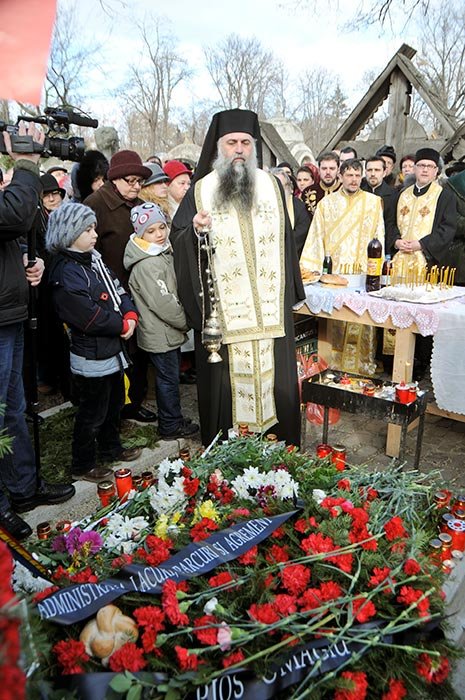 Poetul Mihai Eminescu, pomenit la 162 de ani de la naştere 91416