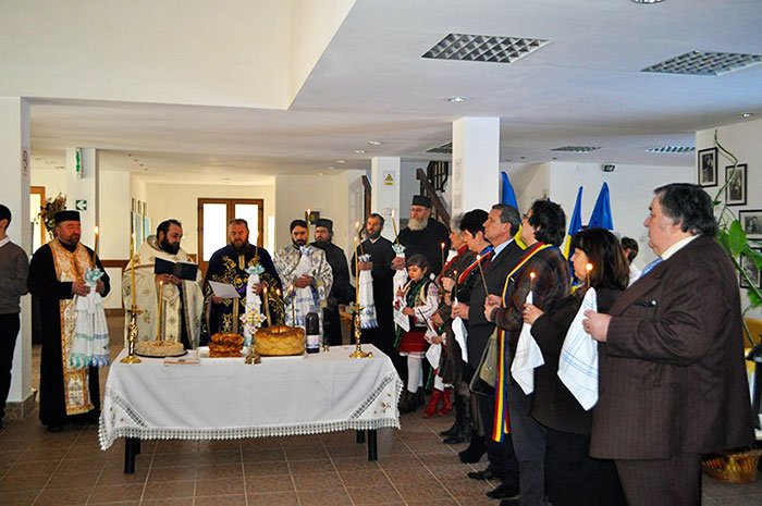 La Vânători-Neamţ clopotele au bătut pentru Mihai Eminescu 91456