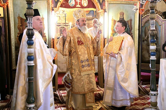 IPS Mitropolit Laurenţiu a instalat un paroh la Sălişte 91628