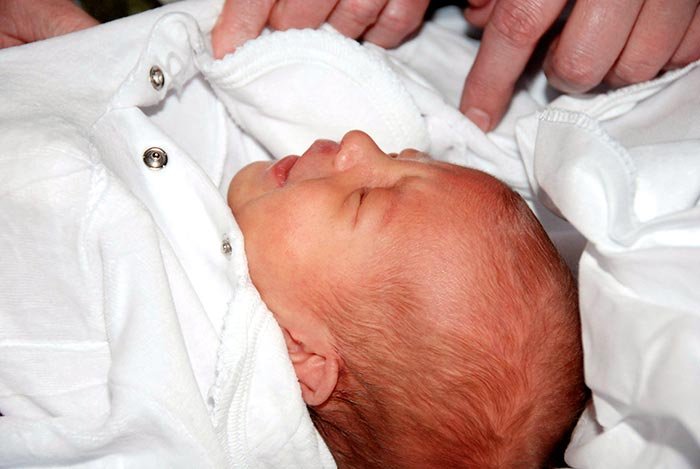 Cum trebuie administrat laptele praf la sugari 91672