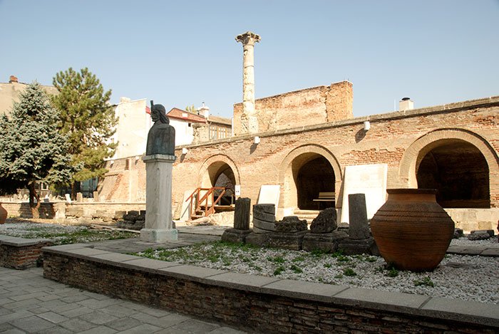 De la Curtea Veche la Casa Poporului 91809