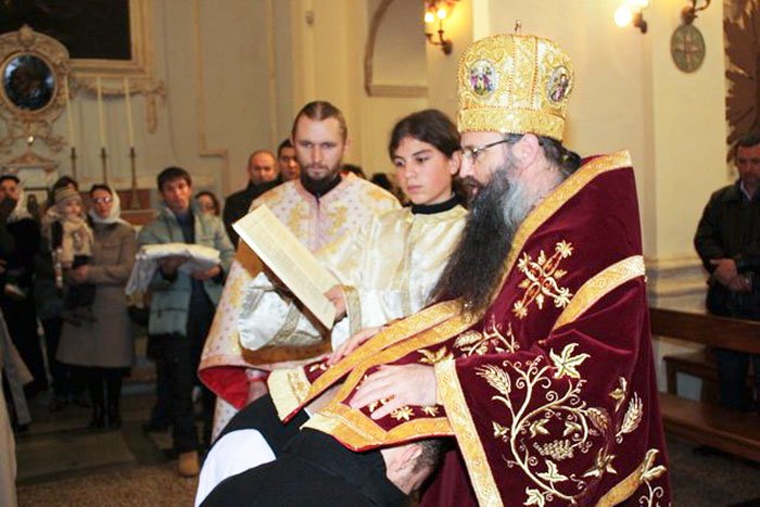 Hramul Parohiei „Sfântul Ignatie Teoforul“ din Frosinone, Italia 91817