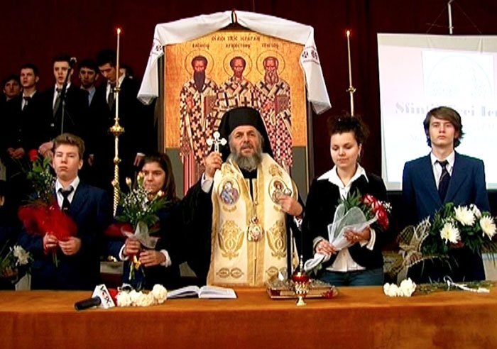 Şcolile teologice şi-au sărbătorit protectorii 91813
