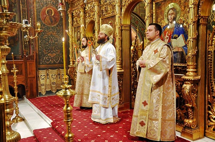 Episcopul românilor din Spania şi Portugalia a slujit la Catedrala patriarhală 91901