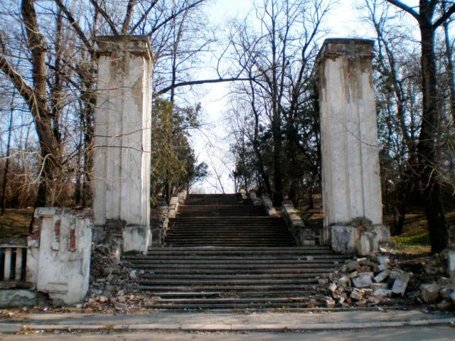 Mitropolia Basarabiei susţine reabilitarea Cimitirului Eroilor 91991