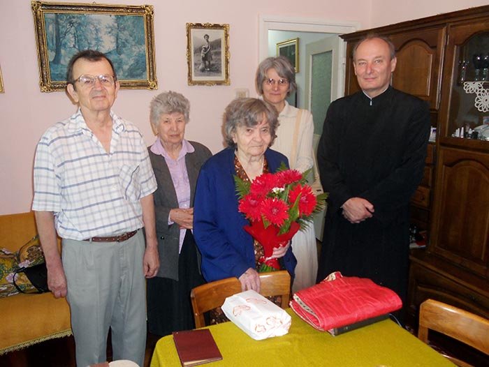 „Flori pentru străbunicii şi bunicii noştri!“ la Cluj-Napoca 92208