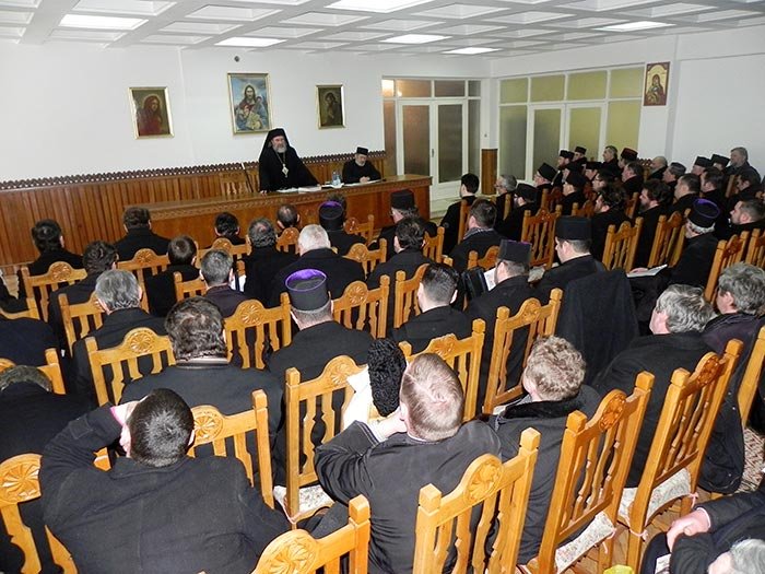 Conferinţa preoţilor din Protoieria Bacău 92209