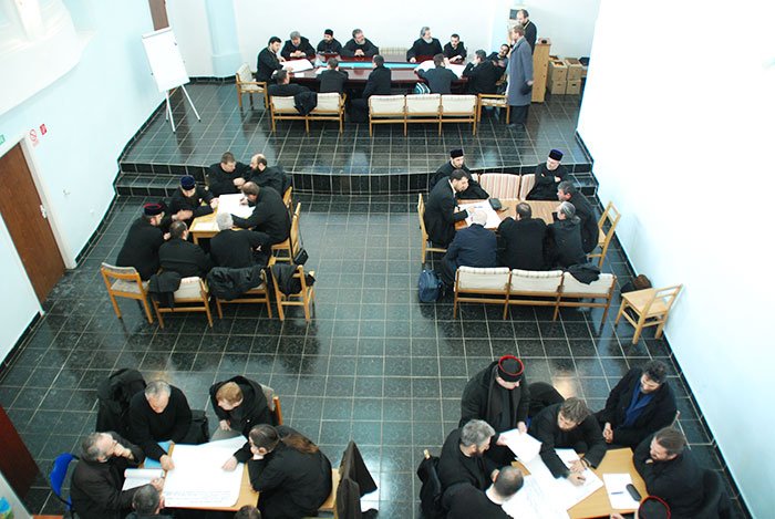 Se lucrează la statutul preoţilor de caritate 92296