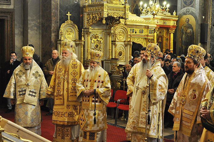 Slujiri arhiereşti în Mitropolia Moldovei şi Bucovinei 92355