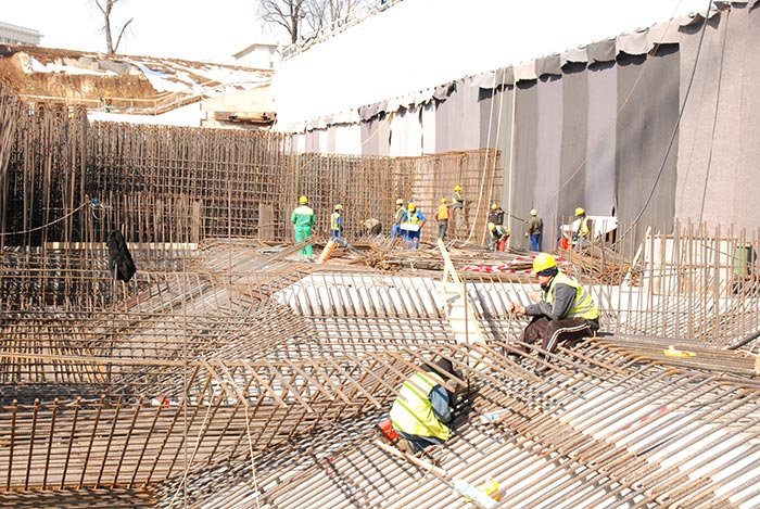 Lucrările pot fi sprijinite prin orice biserică şi mănăstire 92411