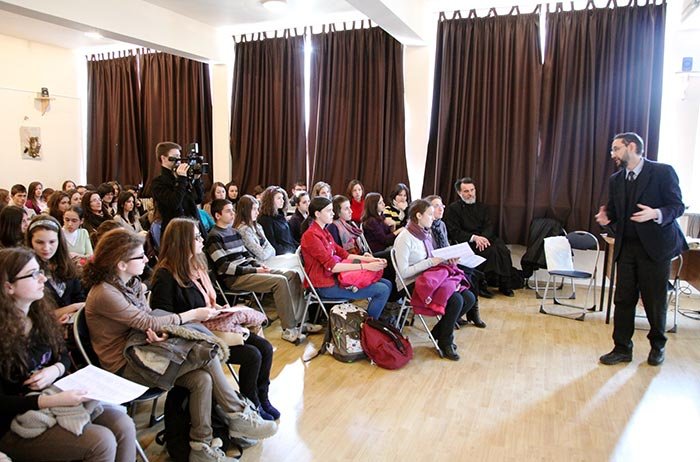 Cerc de etică la Colegiul „Octavian Goga“ din Sibiu 92447