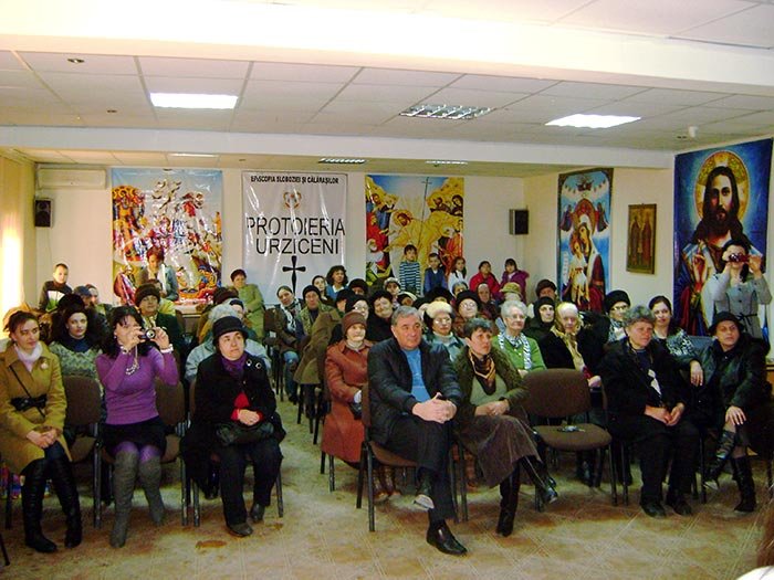 A VII-a ediţie a manifestării culturale „Preţuire femeii“ 92452