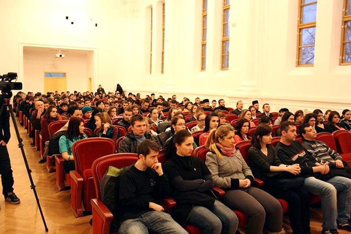 „Suntem chemaţi să ajungem acolo unde Tatăl nostru ne aşteaptă“ 92662