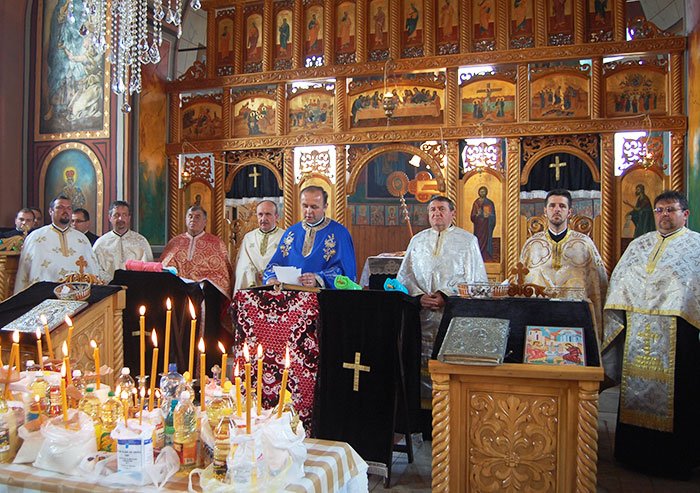 Maslu de obşte în Parohia Sâlha 92793