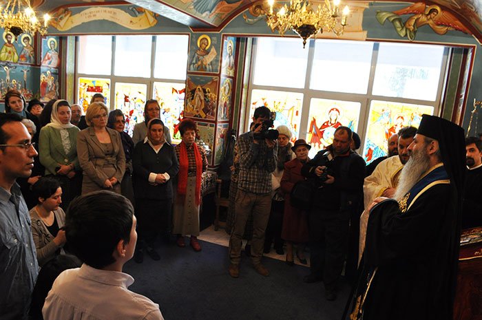 Cinci spitale din Iaşi, vizitate de Mitropolitul Moldovei şi Bucovinei 92810