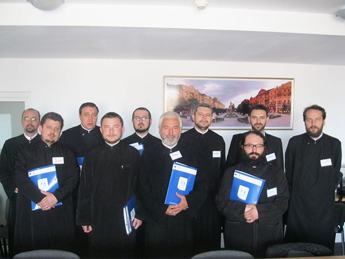 O nouă sesiune de formare „Alege şcoala!“ 92843