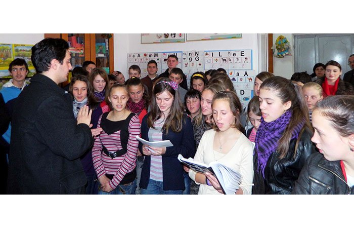 Manifestare cultural-catehetică la Girov 92874