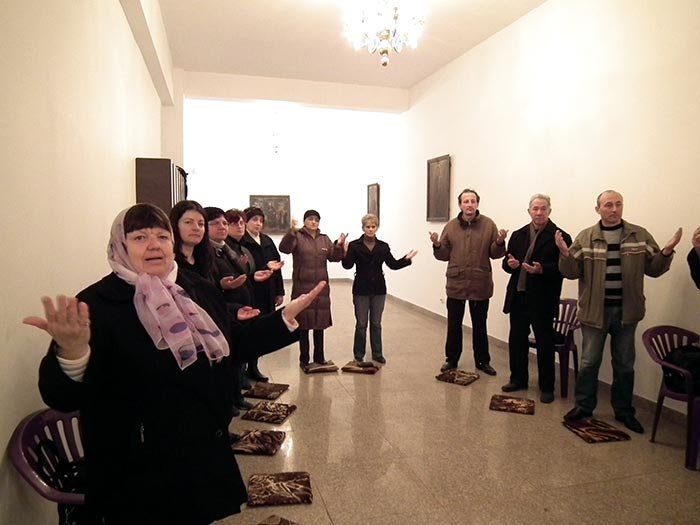 Noi locaţii cu slujbe pentru hipoacuzici 92973