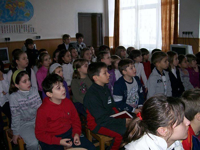„Ghiceşte creştineşte!“, la Şcoala nr. 11 Botoşani 92989