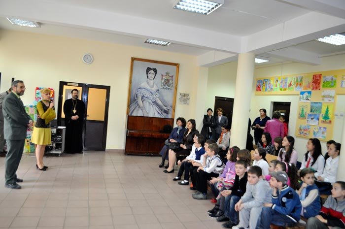 Concursul judeţean „Sărbătoarea Paştelui la români“ 93033