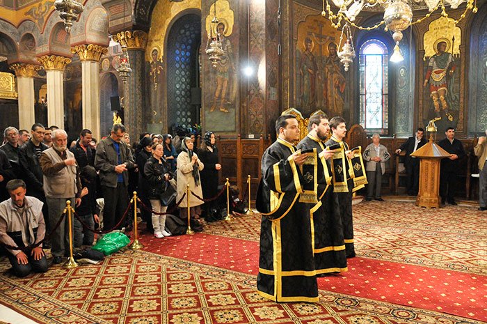 Deniile din Săptămâna Pătimirilor Domnului 93065