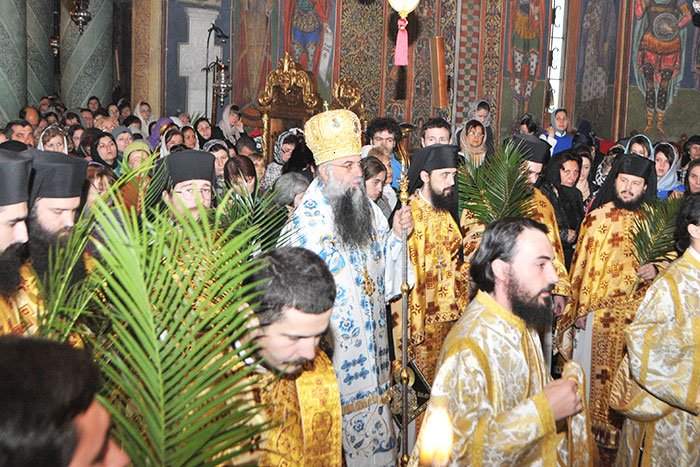 Praznicul Stâlpărilor la Mănăstirea Radu Vodă 93048