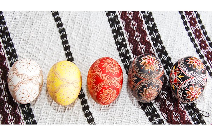 Ouăle încondeiate spun o poveste fără sfârşit 93132