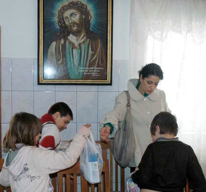 Daruri pentru copii de la „Samarineanul milostiv“ 93155