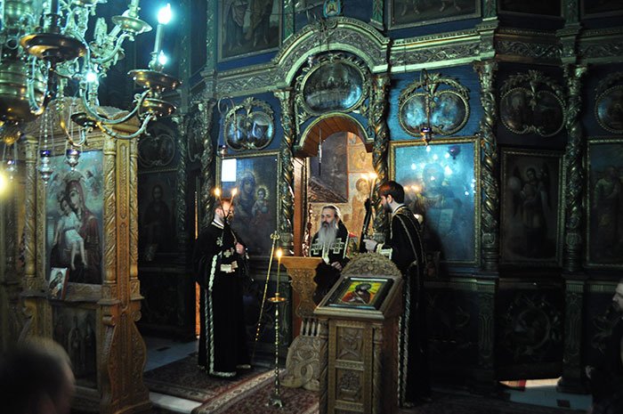 Denia din Sfânta şi Marea Joi, la Mănăstirea Cetăţuia 93154