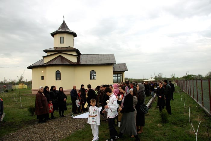 Bucurie duhovnicească în a treia zi de Paşti 93188