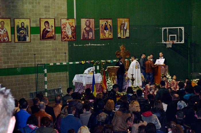 Slujbă inedită de Paşti 93189