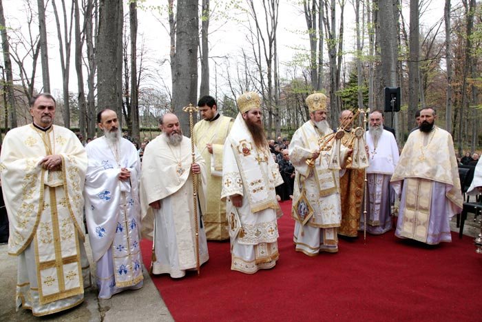 Hramul Mănăstirii „Sfinţii Brâncoveni” 93230