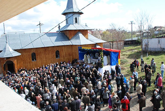 „Sfinţirea unei biserici este coroana de biruinţă asupra tuturor încercărilor“ 93271