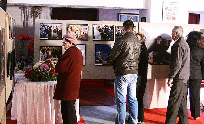 Expoziţie de fotografii la Marghita 93318