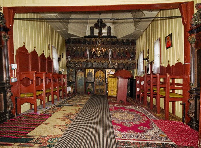 Piatră şi lemn, împletite în destinul ctitoriei domneşti de la Şcheia 93306