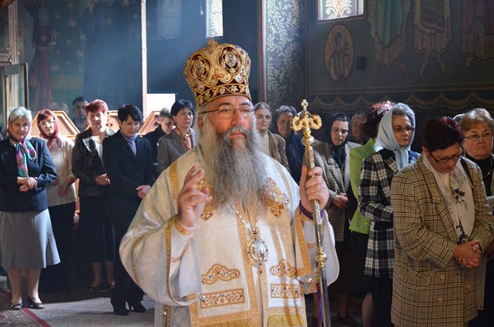 Preasfinţitul Nicodim la 8 ani de arhierie în Cetatea Severinului 93320