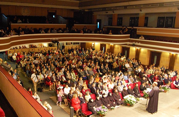 Întâlnire în duh cu „Iubitorul de Dumnezeu“ 93343