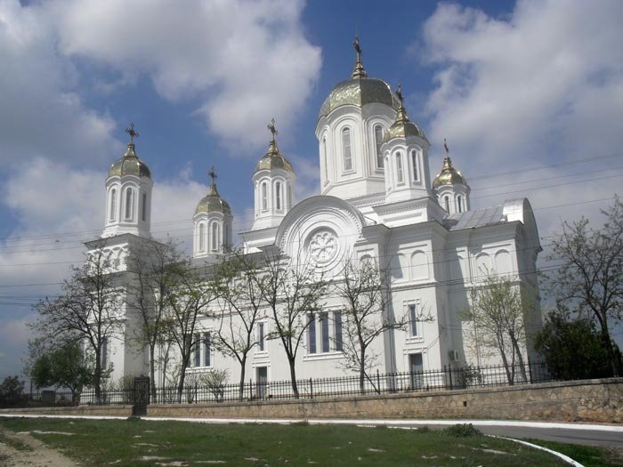 Sfinţiri de biserici în Constanţa 93392