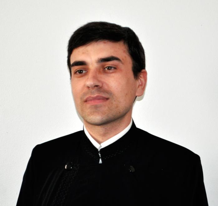 Răspunsuri duhovniceşti: „Numai un suflet curat ne ajută să ierarhizăm ceea ce este de luat în seamă“ 93433