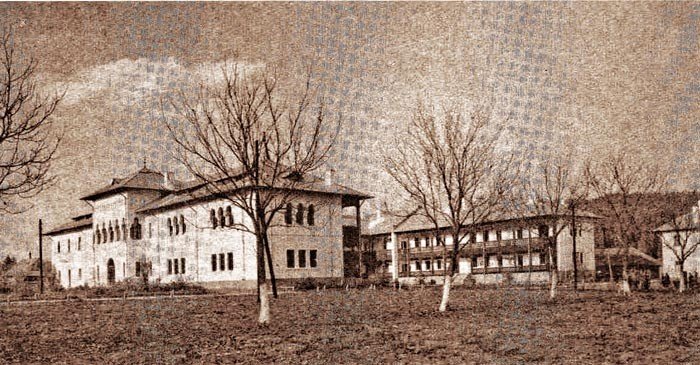 Seminarul monahal de la Neamţ în vremea patriarhului Justinian 93418