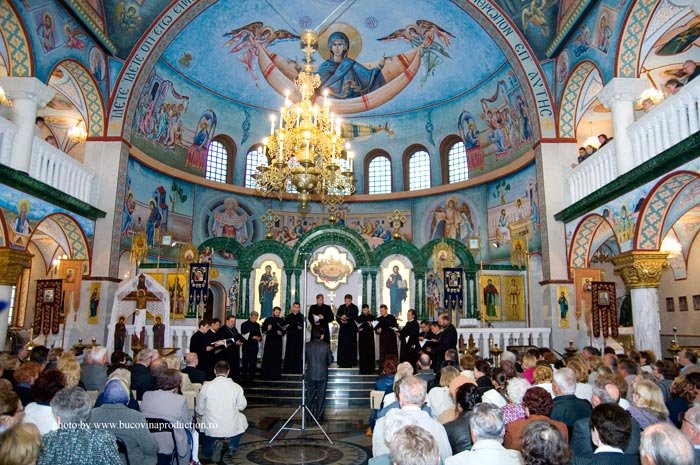 Corala „Sfântul Ierarh Leontie“ din Rădăuţi, premiată în Polonia 93462